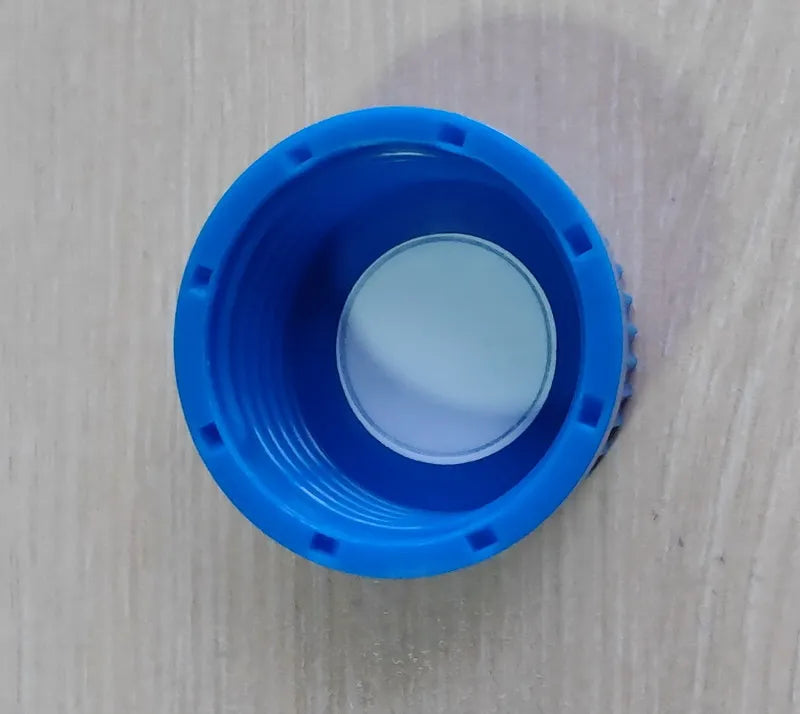 Close-up inner view of GL45 vented cap with PTFE membrane